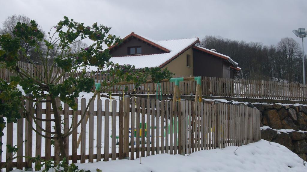 Apartamentos La Senda San Juan de Parres Zewnętrze zdjęcie